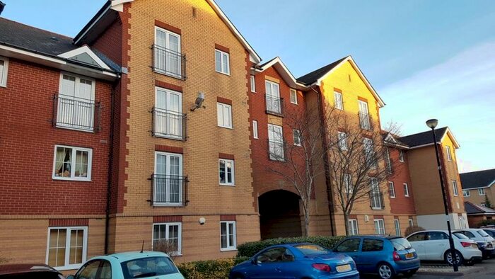 2 Bedroom Apartment To Rent In Harrison Way, Windsor Quay, Cardiff, CF11