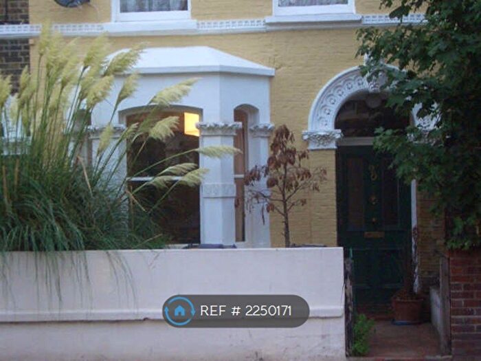 4 Bedroom Terraced House To Rent In Ferndale Road, London, SW4