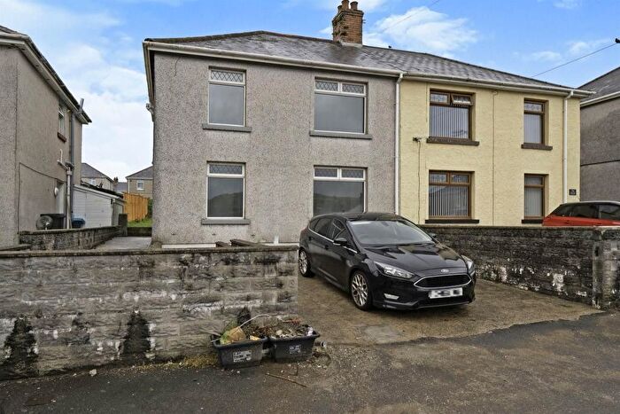 3 Bedroom Semi Detached House For Sale In Ruskin Street, Neath, SA11