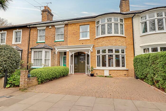 4 Bedroom Terraced House For Sale In Cambridge Road, Southend-on-Sea, SS1