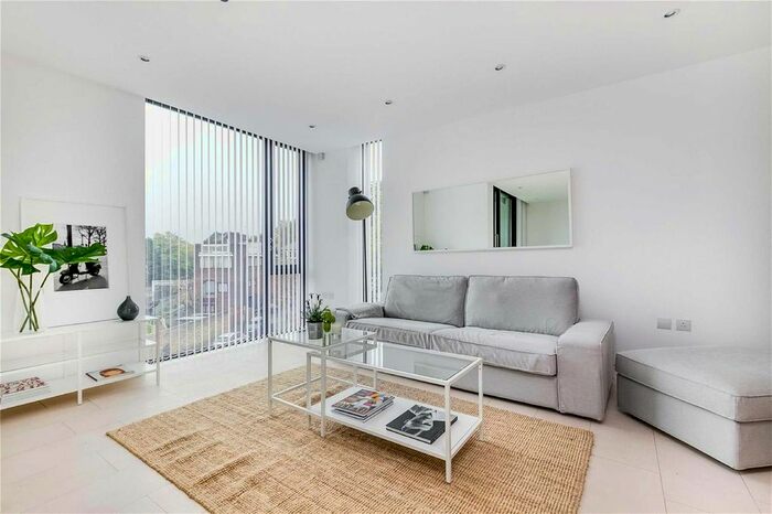 2 Bedroom Flat To Rent In Latitude House, Oval Road, Primrose Hill, London, NW1