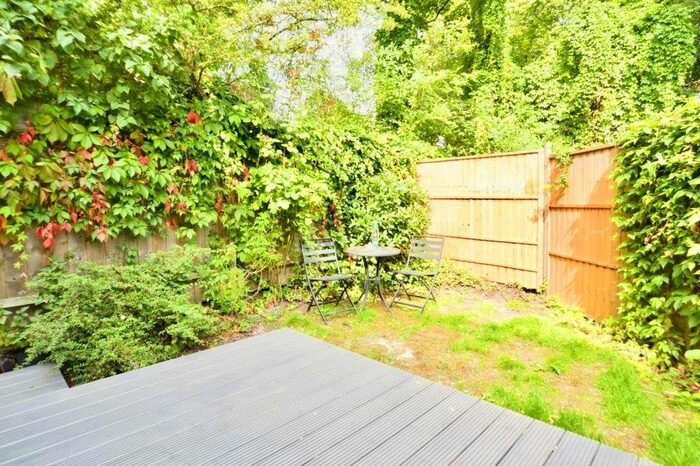 Studio To Rent In Aberdare Gardens, Hampstead, NW6