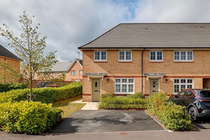 3 Bedroom End Of Terrace House For Sale In Dragoon Drive, Saighton, CH3