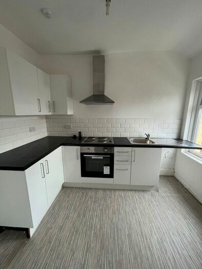 1 Bedroom Flat To Rent In General Street, Blackpool, Lancashire, FY1