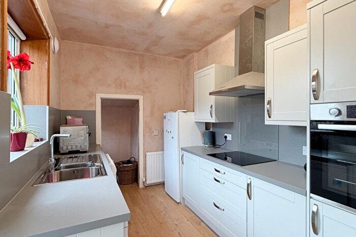 1 Bedroom Cottage For Sale In Main Road, Kirkcaldy, East Wemyss, KY1