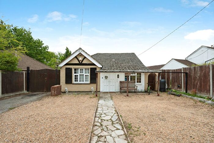 3 Bedroom Bungalow For Sale In Chalet Hill, Bordon, Hampshire, GU35