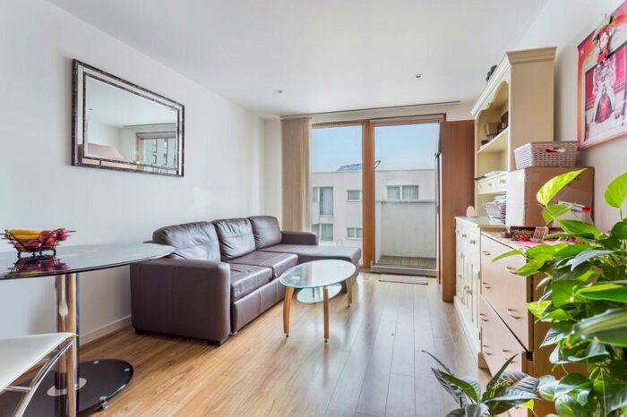 1 Bedroom Apartment To Rent In Schrier Ropeworks, Barking, Essex, IG11