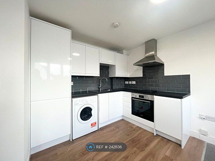1 Bedroom Flat To Rent In Morland Avenue, Leicester, LE2