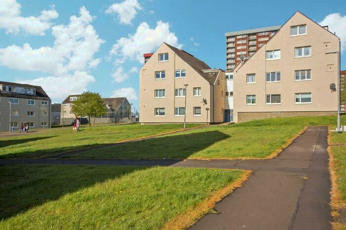 2 Bedroom Flat To Rent In Cornock Street, Clydebank, G81