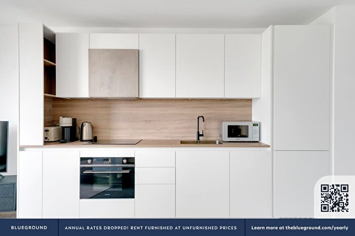 1 Bedroom Flat To Rent In Bromley By Bow, London, E3
