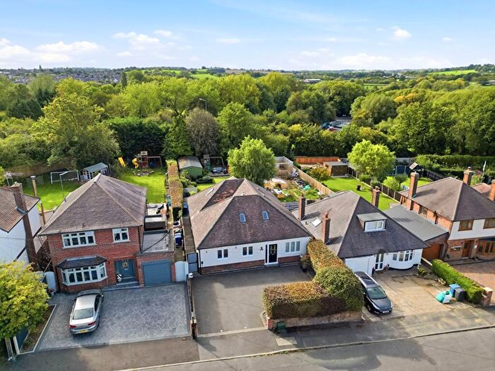 4 Bedroom Bungalow For Sale In Kniveton Park, Ilkeston, DE7