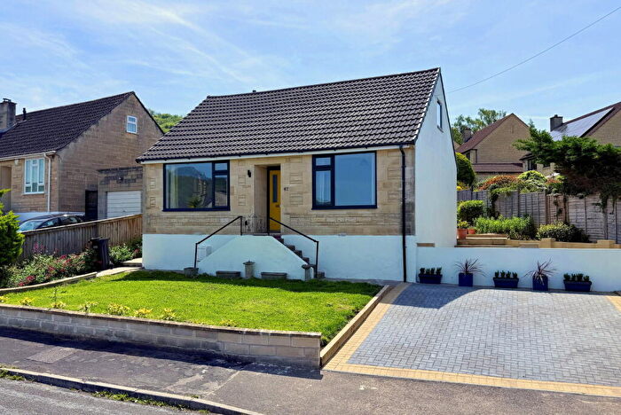 2 Bedroom Detached Bungalow For Sale In Holcombe Close, Bathampton, BA2