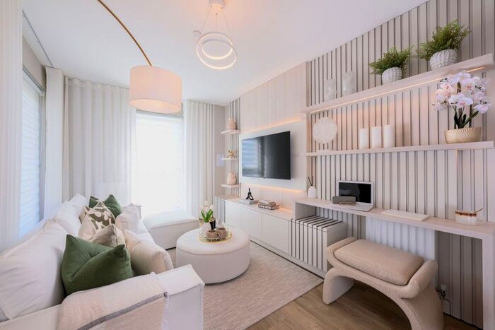 2 Bedroom Flat For Sale In Pier Way, London, SE28
