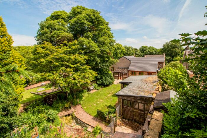 4 Bedroom Detached House For Sale In St. Marks Court, Shepley, Huddersfield, HD8