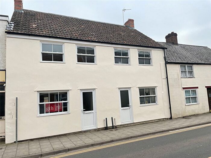 2 Bedroom Terraced House To Rent In Ditton Street, Ilminster, Somerset, TA19
