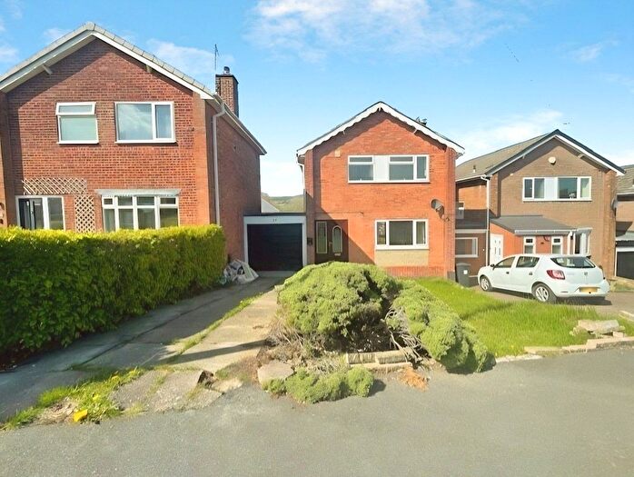 3 Bedroom Link Detached House For Sale In Webb Avenue, Deepcar, Sheffield, S36