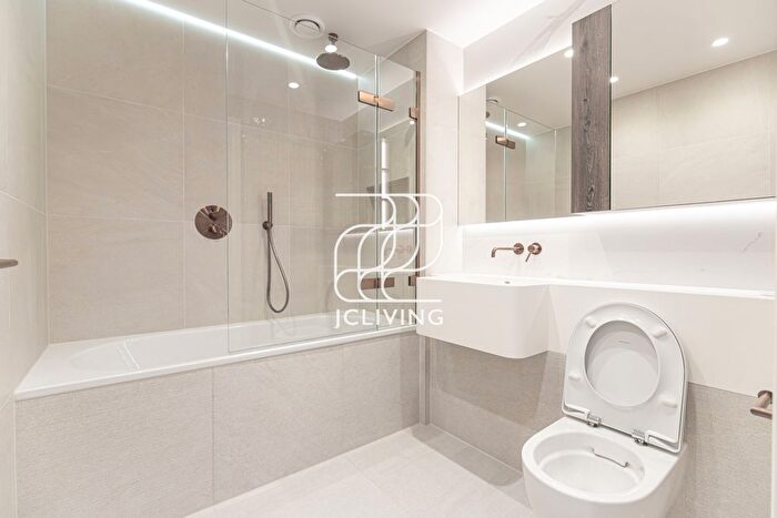1 Bedroom Flat To Rent In Michael Road, SW6