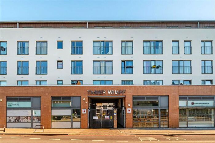 2 Bedroom Flat To Rent In Kingsland Road, Haggerston, E2