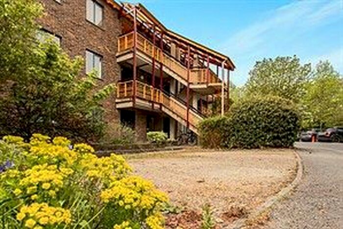 1 Bedroom Property To Rent In Queensway, Trumpington Road CB2