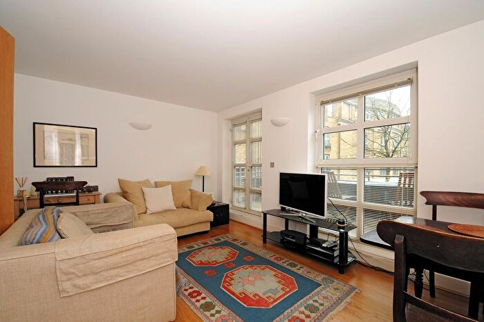 2 Bedroom Flat To Rent In Epstein Court, Angel, N1