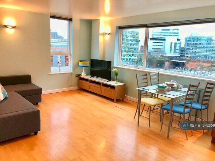 2 Bedroom Flat To Rent In Jutland House, Manchester, M1