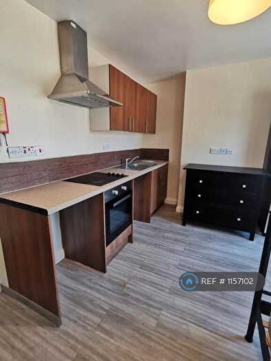 1 Bedroom Flat To Rent In County Rd, Swindon, SN1