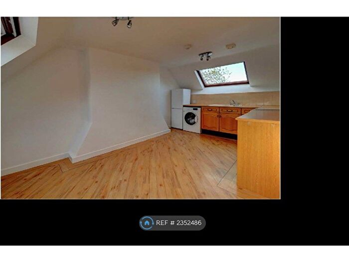 1 Bedroom Flat To Rent In Old Hinckley Road, Nuneaton, CV10