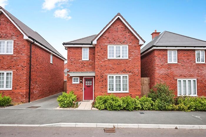 3 Bedroom Detached House For Sale In Blackwell Mews, Birmingham, West Midlands, B31