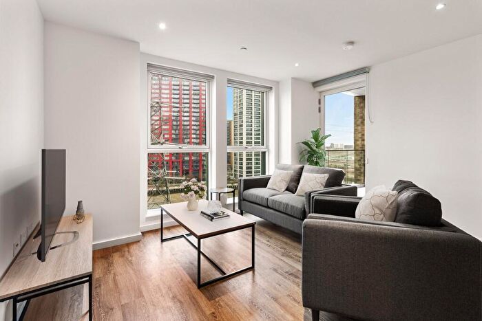 1 Bedroom Apartment To Rent In Silvertown Way, London, E16