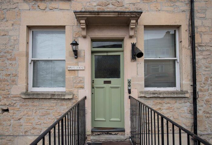 2 Bedroom Apartment To Rent In Upper East Hayes, Bath, BA1