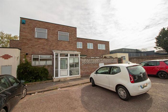 3 Bedroom End Of Terrace House To Rent In St. Johns Court, Keynsham, BS31