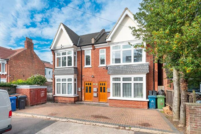 2 Bedroom Flat To Rent In Salisbury Road, Harrow, HA1