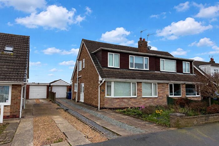 3 Bedroom Semi-Detached House For Sale In Broadacres Carlton, Goole, North Humberside, DN14