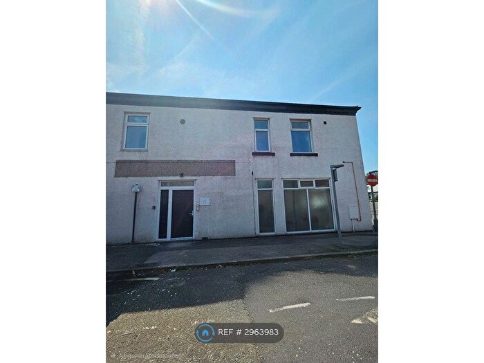 2 Bedroom Flat To Rent In Church St, Leigh, WN7