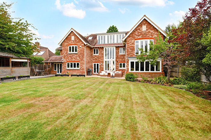 6 Bedroom Detached House For Sale In Winkfield Road, Windsor, Berkshire, SL4
