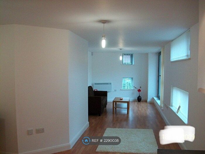 1 Bedroom Flat To Rent In Moor Heights, Preston, PR1