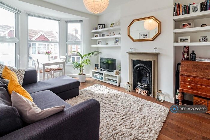 2 Bedroom Maisonette To Rent In Jewel Road, London, E17