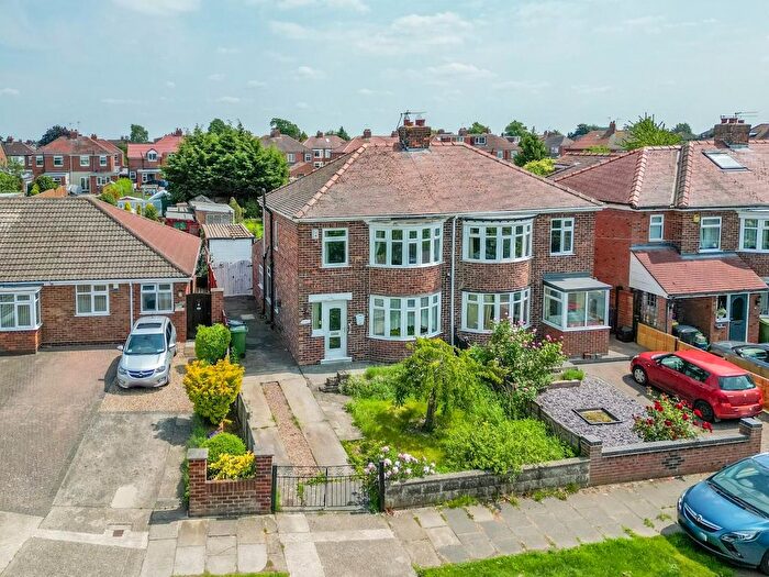 3 Bedroom Semi-Detached House For Sale In Sherwood Grove, Acomb, York, YO26