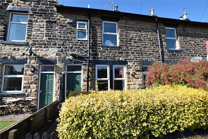 1 Bedroom Terraced House To Rent In Holywell Lane, Leeds, West Yorkshire, LS17