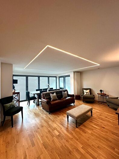 2 Bedroom Flat To Rent In The Square Green, Kinnessburn Road, St. Andrews, KY16