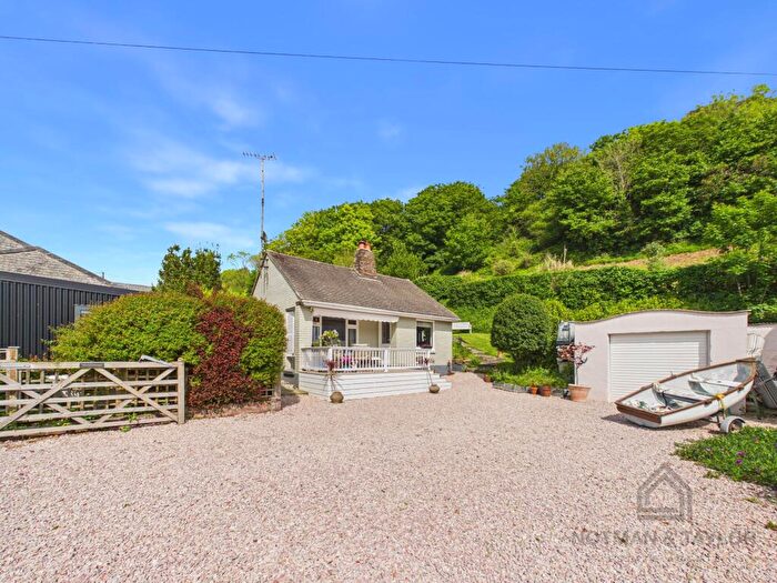 2 Bedroom Bungalow For Sale In Coombe End, Kingsand, PL10