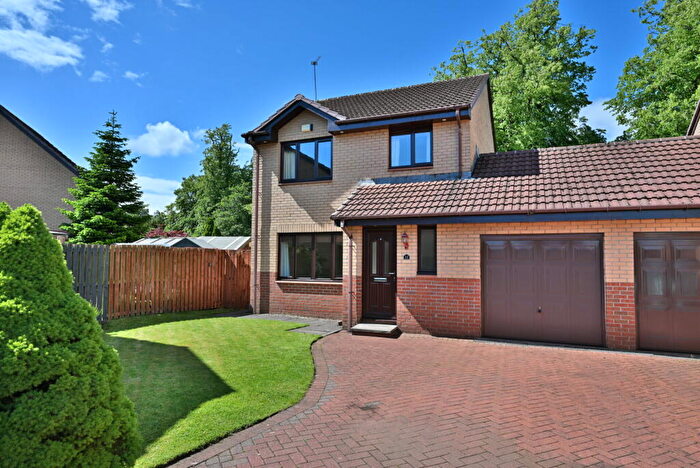 3 Bedroom Link Detached House For Sale In Gryfebank Way, Houston, PA6