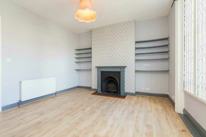 1 Bedroom Flat To Rent In Mildmay Grove South, Islington, N1