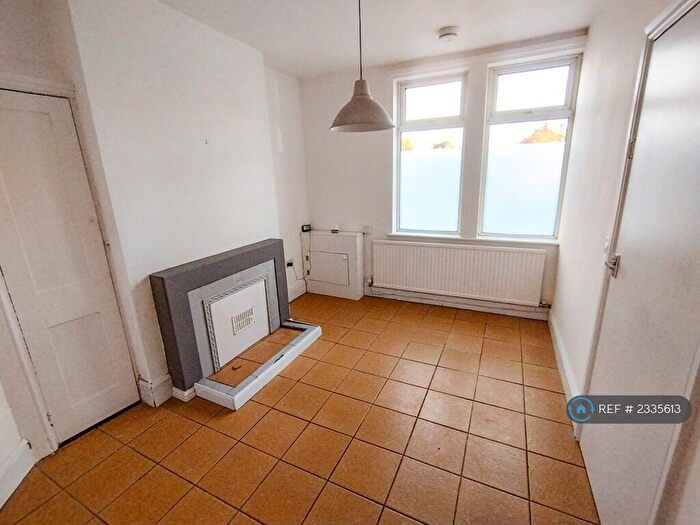 2 Bedroom Detached House To Rent In Northgate Street, Ilkeston, DE7