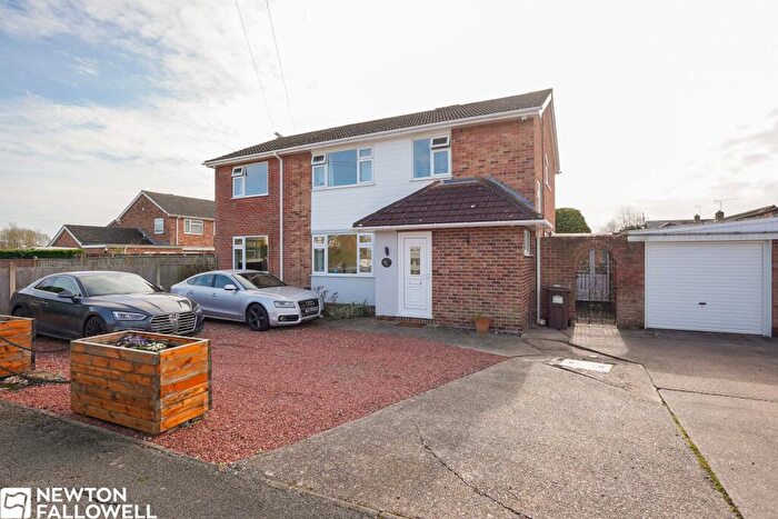 4 Bedroom Detached House For Sale In Grove Coach Road, Retford, DN22