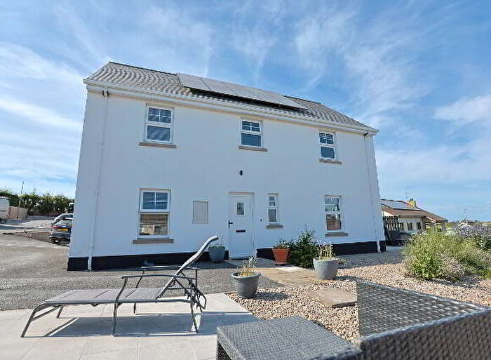 3 Bedroom Semi-Detached House For Sale In Salters Grange Manor, Armagh, BT61