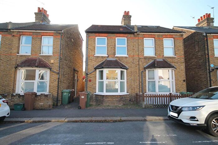 2 Bedroom Semi-Detached House To Rent In Clarence Road, Sutton, SM1