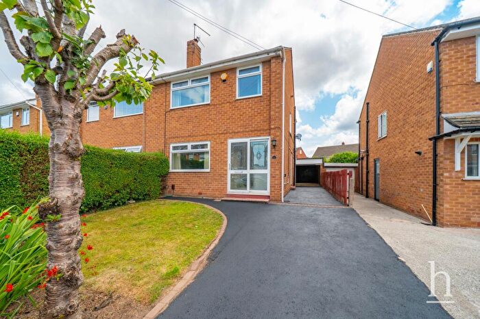 3 Bedroom Semi-Detached House To Rent In Slingsby Drive, Wirral, CH49