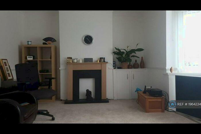 3 Bedroom Semi-Detached House To Rent In Highters Road, Birmingham, B14