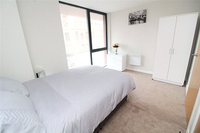 2 Bedroom Flat To Rent In Adelphi Wharf B, Adelphi Street, Salford, Greater Manchester, M3